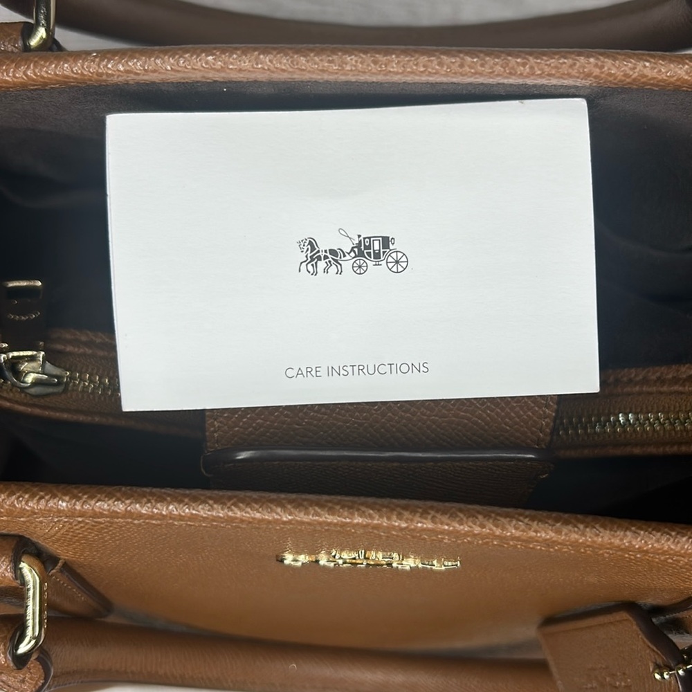 Coach Margot Carryall Crossbody Bag Pebbled Leather Brown Tote Satchel / Strap - Picture 6 of 17